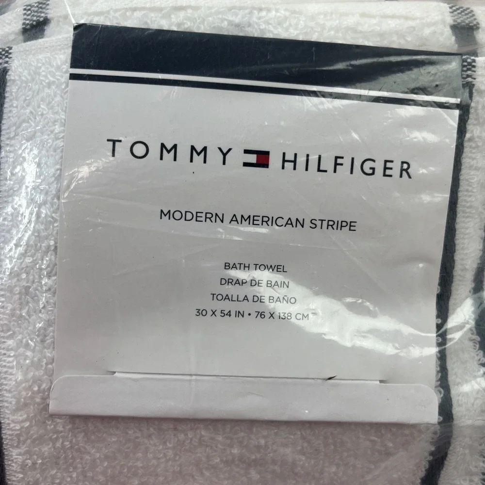 Tommy Hilfiger Modern American Stripe Bath Towel, White/Grey 30